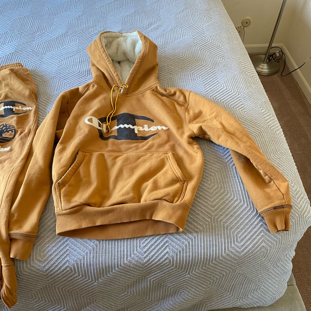 Champion x Timberland Set